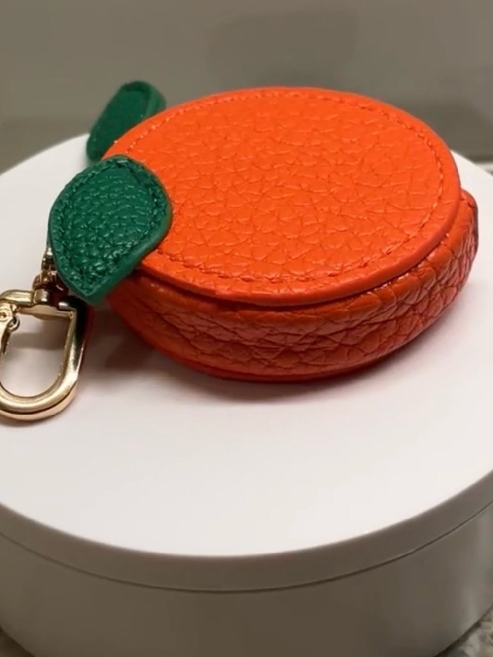 Orange Leather Fruit Key Coin Case NWT - Picture 2 of 7